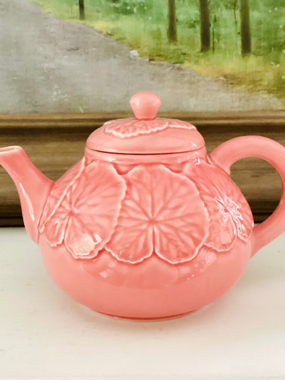 Vintage BORDALLO PINHEIRO PORTUGAL Geranium Pink Embossed Teapot ceramic Rare